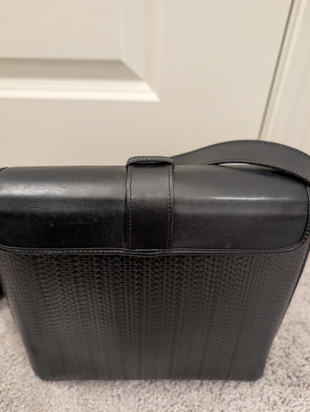 Authentic Christian Dior Black Woven Leather Shoulder/Crossbody Bag - Picture 16 of 16